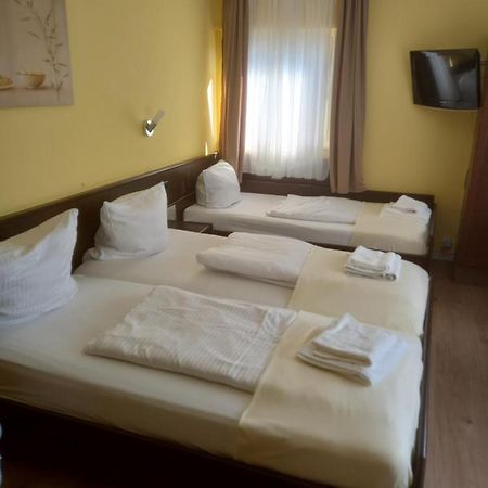 Hotel Wiesbadener Hof شتوتغارت المظهر الخارجي الصورة