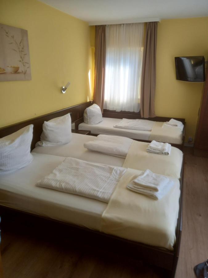 Hotel Wiesbadener Hof شتوتغارت المظهر الخارجي الصورة